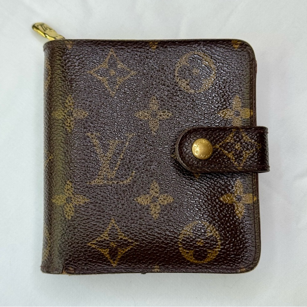 Louis Vuitton Brown Monogram Wallet